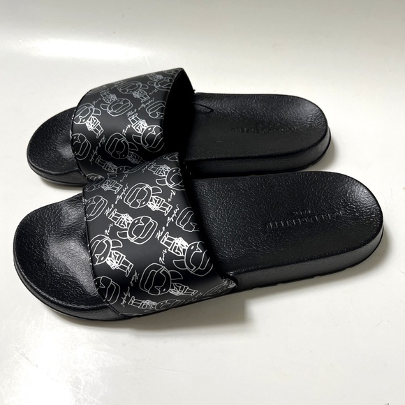 NWOB KARL LAGERFELD Men Slide Slip On Sandal Black Illustration Pool Beach main image 7